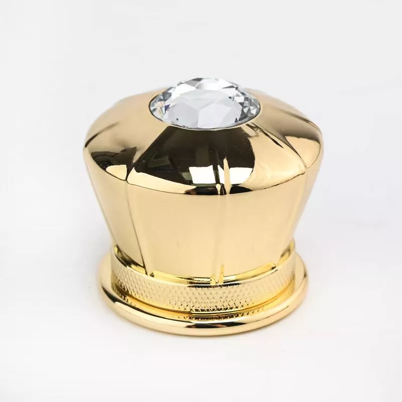 Zinc Alloy Gem-shapeed Aroma Lid